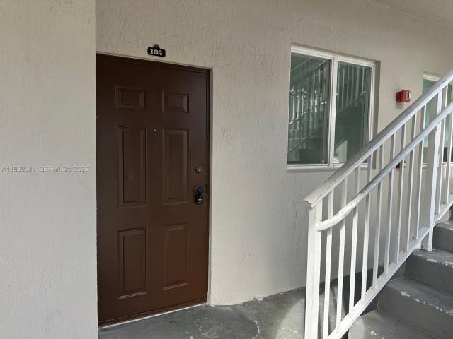 1661 SE 29th Ct, Unit 104, Homestead, FL 33035 | MLS #A11959