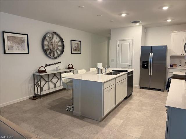 1663 Lake Jessup Cir, Cape Coral, US, FL