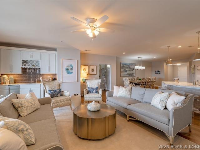 166 Captiva Drive 3E