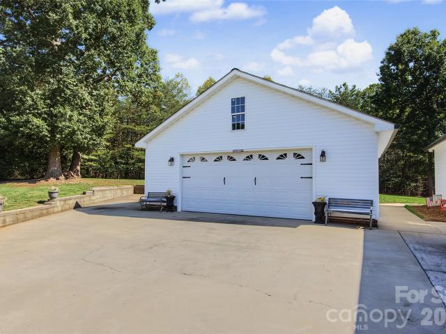 166 Appaloosa Lane
