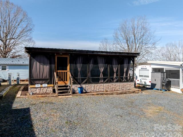 166 Badin Lake Rd, Unit 757, New London, NC 28127 | MLS #4344