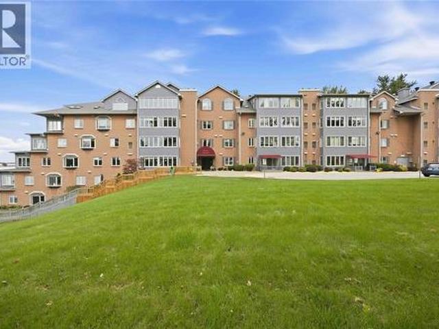 166 Beckwith Street Unit# 201, St Clair, ON, N0N 1G0 condo for sale | Listing ID 26023 | Royal LePage