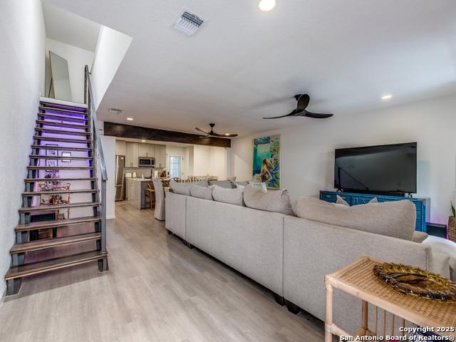 166 Elizabeth Rd, Unit C
