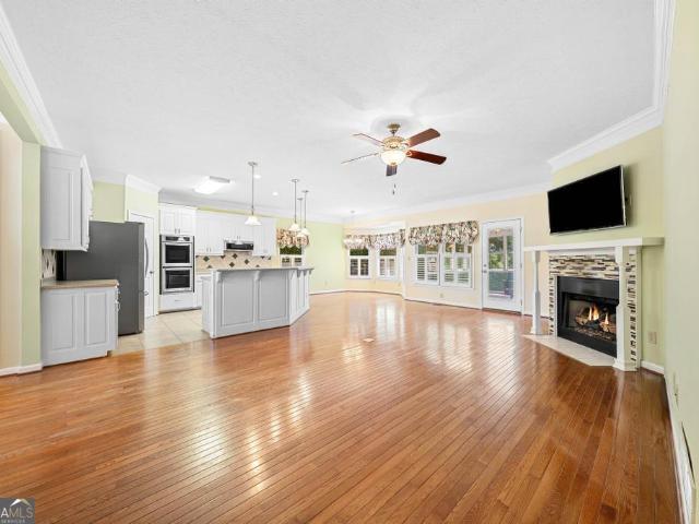 166 Knox Circle