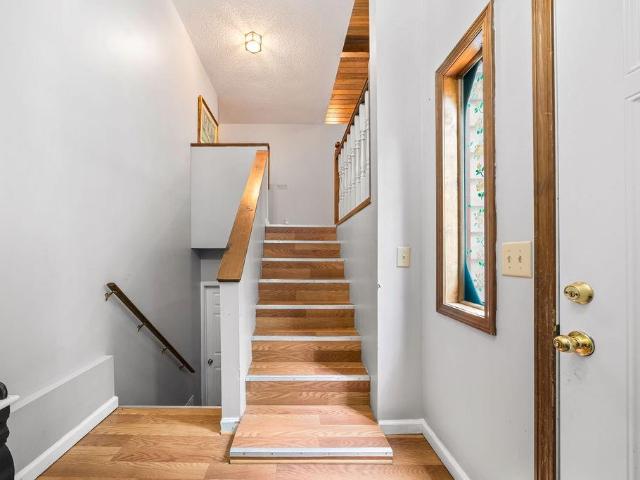166 Lake View Trace