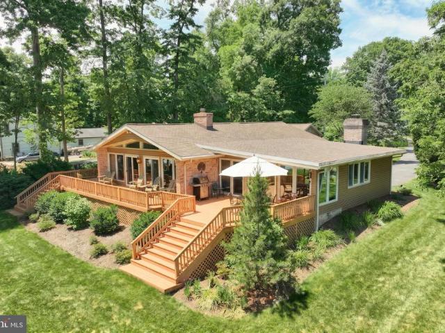 166 Lake Meade Drive