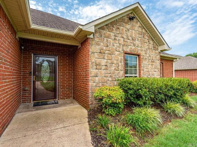 166 Mapleleaf Circle