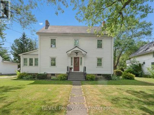 166 North Street N, Fort Erie Central, ON, L2A 3R7 house for sale | Listing ID X13531 | Royal LePage