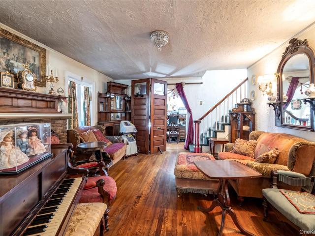 166 Southard Avenue