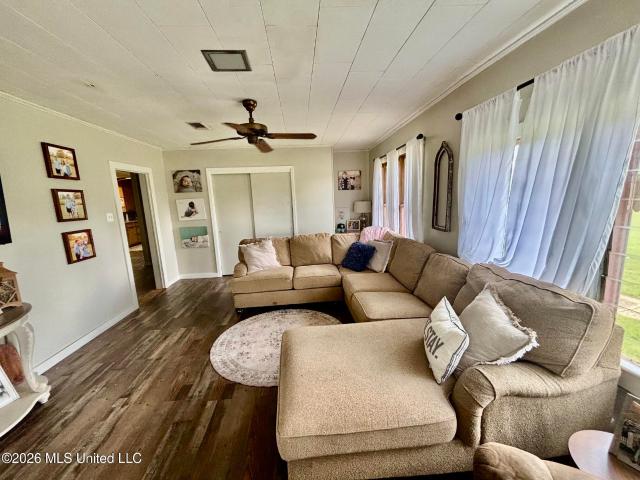 166 W Lexie Road