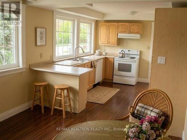 166 Weldrick Road, Richmond Hill, ON, L4C 3V1 house for sale | Listing ID N13591 | Royal LePage