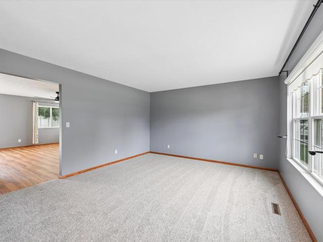 1674 Danvers Pkwy