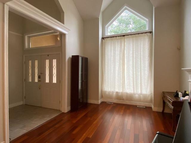 16751 85A Avenue apartment — Surrey, BC 4 Bedroom 4 Bedroom