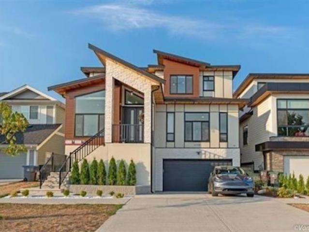 1675 Avenue, Surrey, BC, V3Z 9X5 house for lease | Listing ID R3120 | Royal LePage