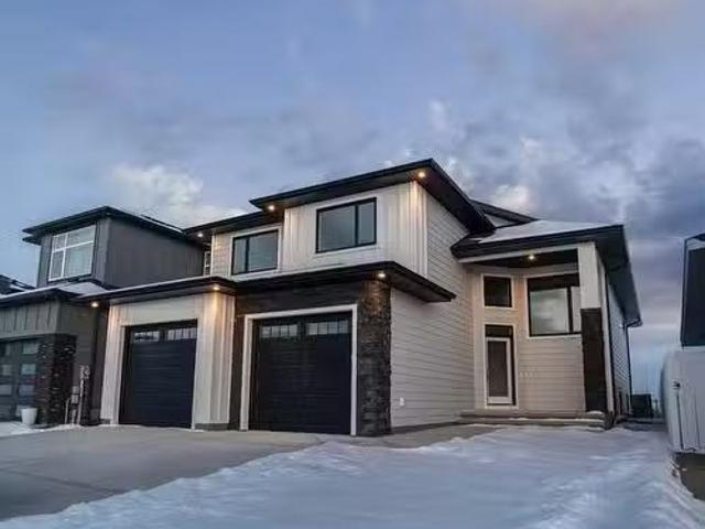 1676 Sixmile View South, Lethbridge, AB, T1K 8J2 house for s.