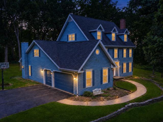 1677 Barberry Circle