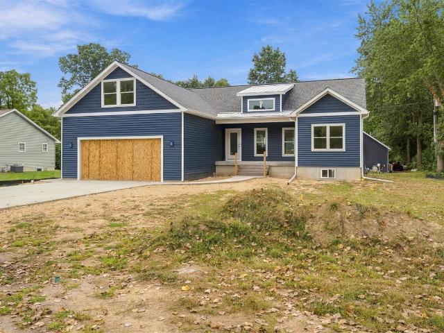 1677 Park Drive