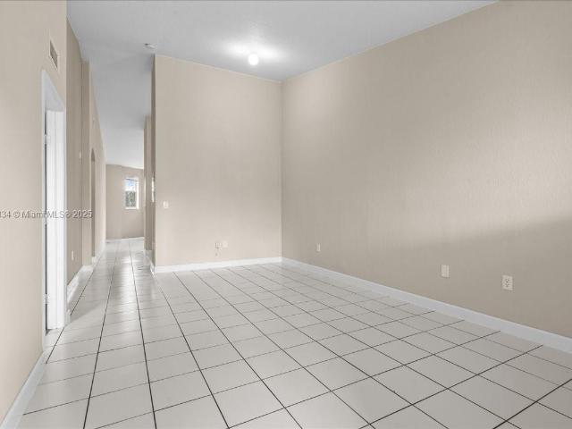 1677 SE 27th Ct, Unit 202, Homestead, FL 33035 | MLS #A11895