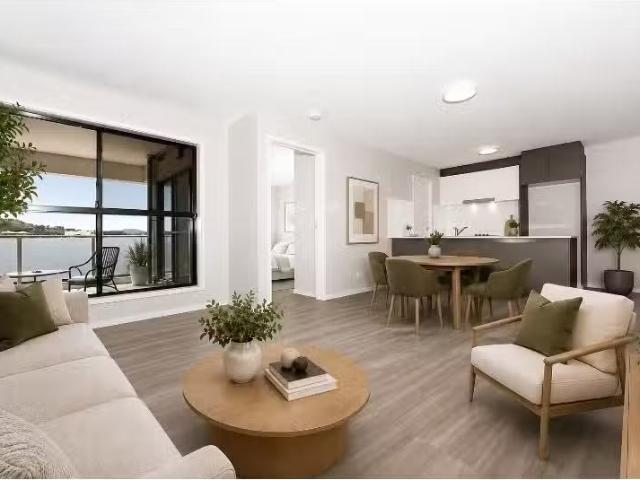 167/8 Limburg Way, GREENWAY Apartment for rent Listed by Dist.
