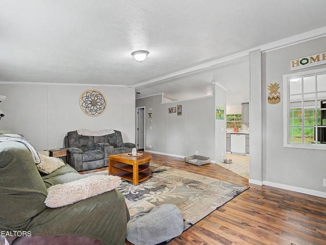 1678 Raven Hill Rd