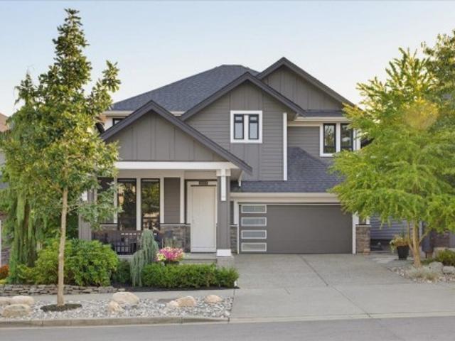 16702 Edgewood Drive, Surrey, BC, V3Z 9X9 house for sale | Listing ID R3162 | Royal LePage