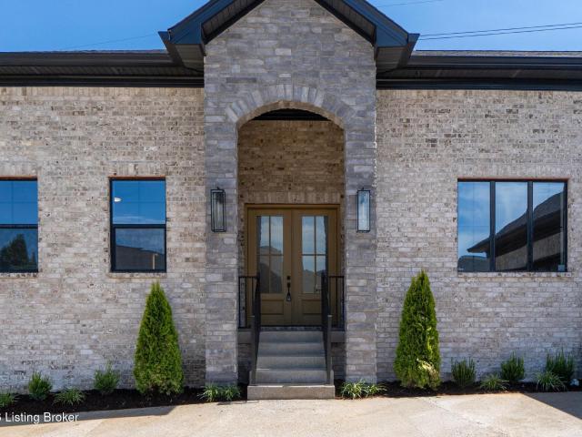 16712 Taddington Pl