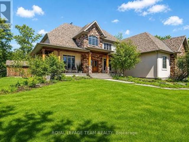 1671 Reindeer Way, Ottawa, ON, K4P 0A2 house for sale | Listing ID X13045 | Royal LePage