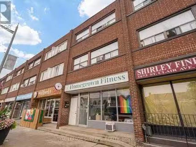 1671 St Clair Avenue W, Toronto, ON, M6N 1H9 commercial for.