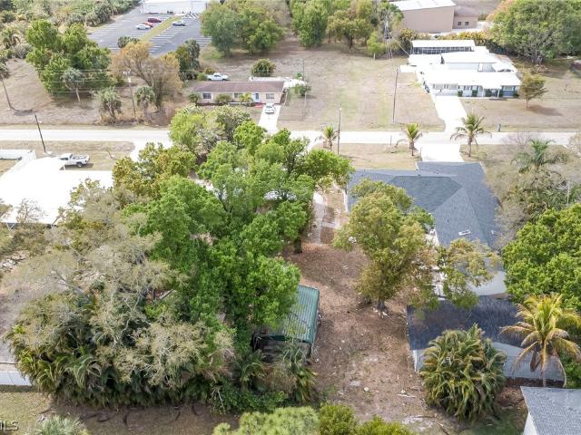1672 Many Rd, North Fort Myers, FL 33903 | MLS #2026010