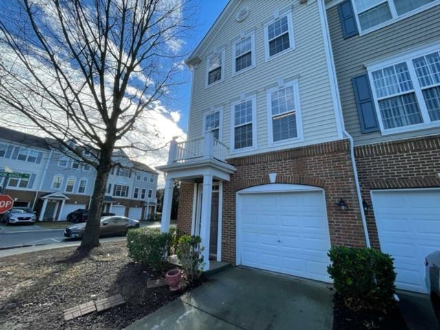 1672 Brook Fern Way, Raleigh, US, NC