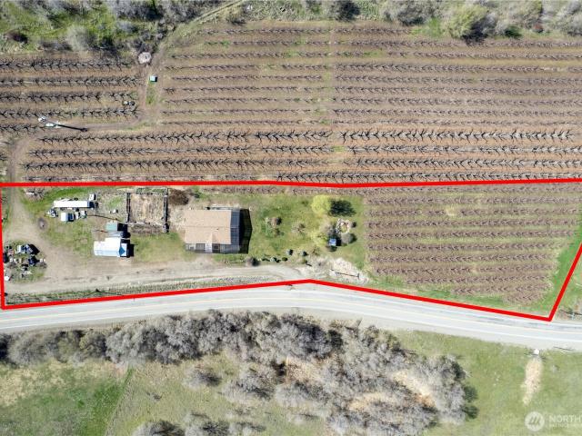 1673 Highway 7