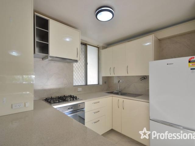 16/73 King George StreetVictoria Park WA 6100, Australia