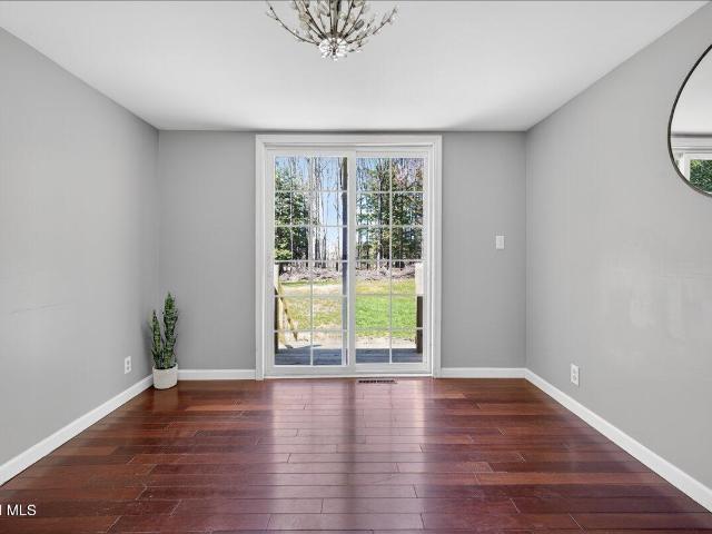 167 Cronin Road