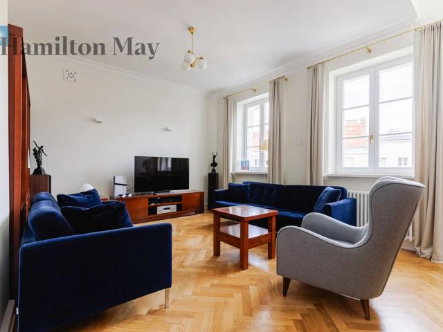 167 m² Two Level Apartment with Terrace and Panoramic Warsaw Views