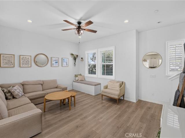 1684 S Lewis