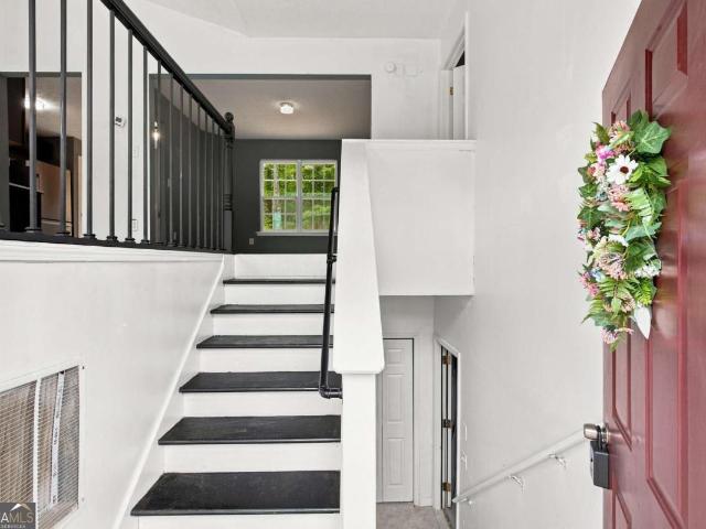 1685 Cedar Hill