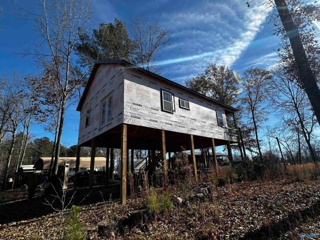 1685 County Road 182