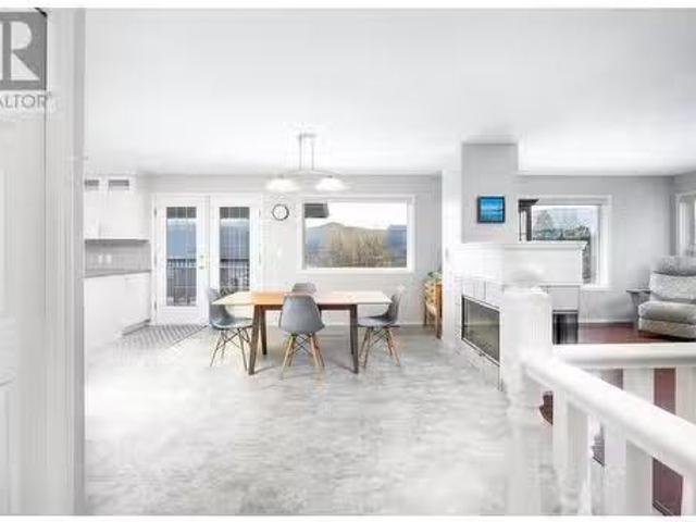16865 Commonage Road, Lake Country, BC, V4V 1B5 house for sa.