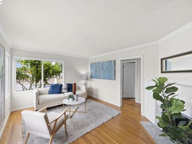 1686 Grand Ave, San Leandro, CA 94577