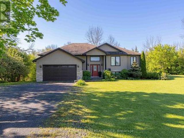 1687 Lakeside Drive, Prince Edward County Ameliasburg Ward, ON, K0K 1T0 house for sale | Listing ID X13640 | Royal LePage