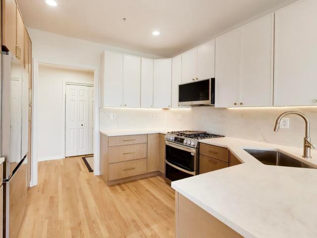1688 Green Bay Road # 404
