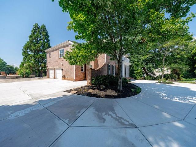 1689 Ashebark Court