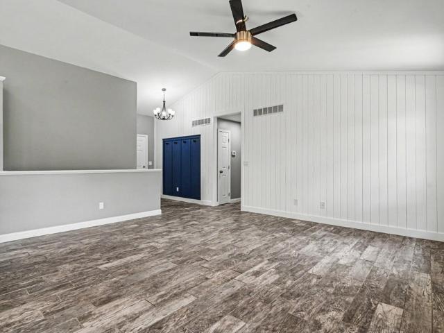 1689 Bingham Circle