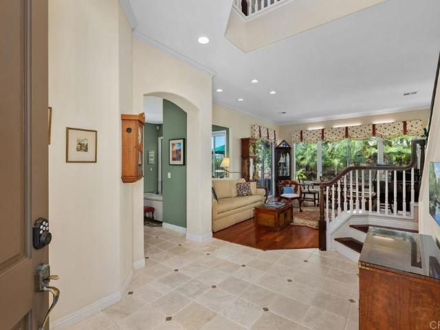 1689 Robin Place