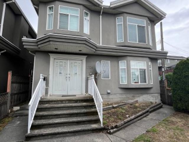 1689 Marine Drive Se, Vancouver, BC, V5P 2R5 house for sale | Listing ID R3150 | Royal LePage