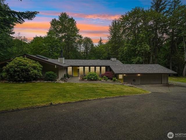 16808 th Ave SE, Maple Valley, WA 98038