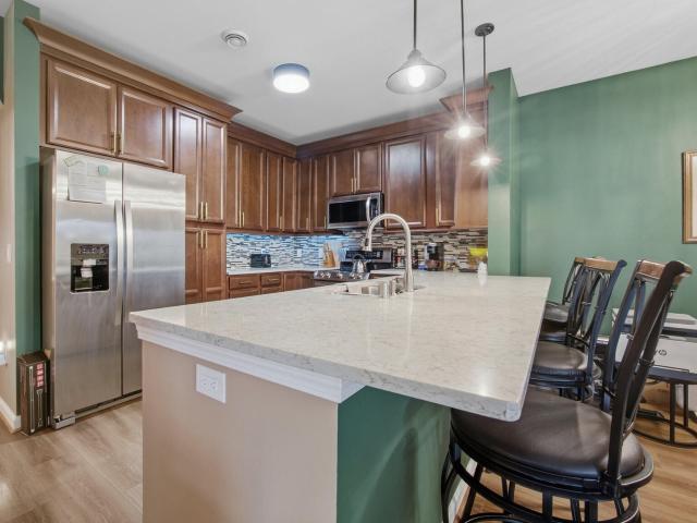 1680 New Port Vista Dr