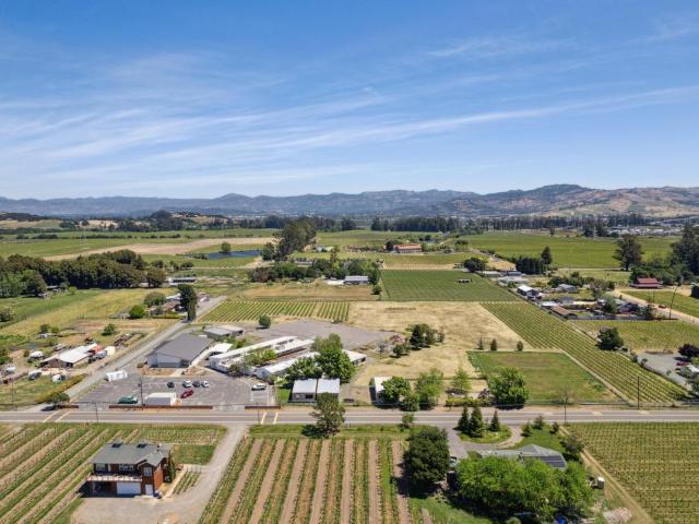 1680 Los Carneros Ave, Napa, CA 94559 | MLS #325044