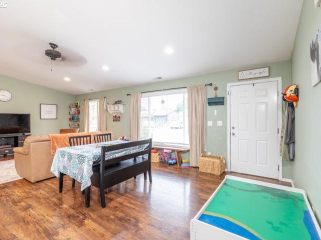 1680 tudor way