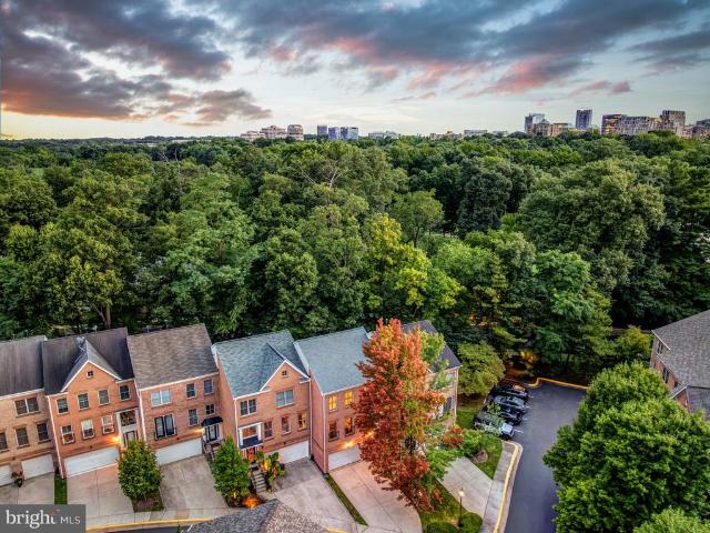 1680 Waterhaven Drive
